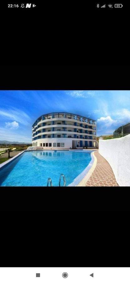 Studio Avec Piscine De Luxe Cabo Negro Bagian luar foto